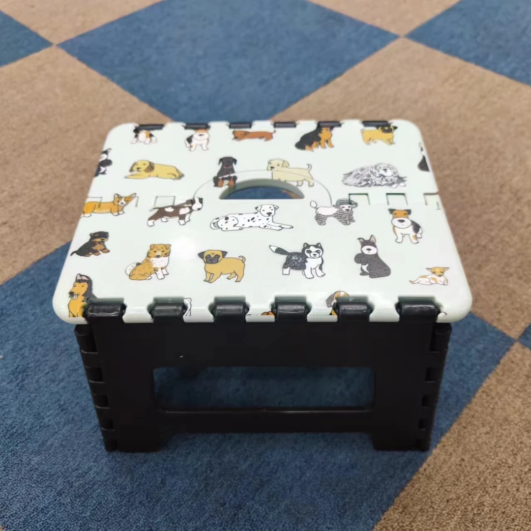 加厚塑料折叠凳子卡通款式儿童小板凳可手提