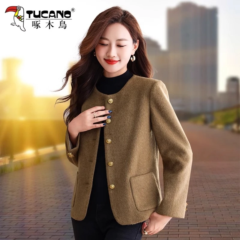 【官方】啄木鸟短款毛呢外套女秋冬保暖2025新款时尚气质小香风上衣
