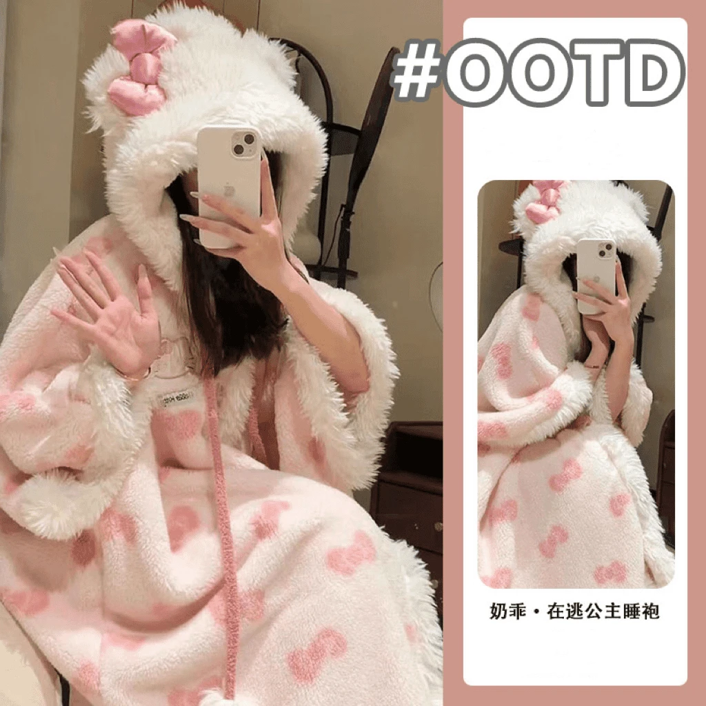 在逃公主KT猫睡衣袍女秋冬季网红加绒小个子斗篷保暖珊瑚绒家居服