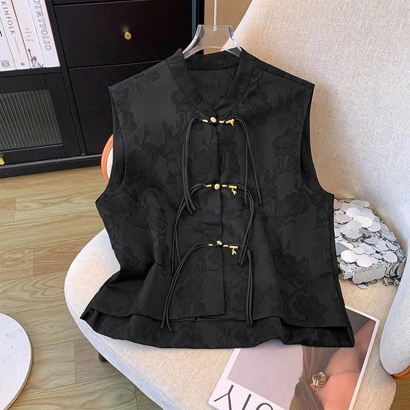 2024春装新款黑色新中式轻国风盘扣马甲背心女秋冬小个子马夹外搭