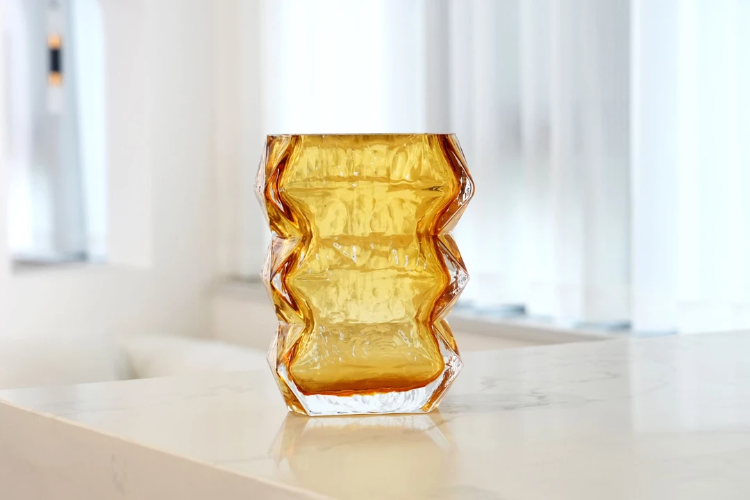 西冶工坊H区手作琉璃非遗纯手工琉璃摆件家居摆件