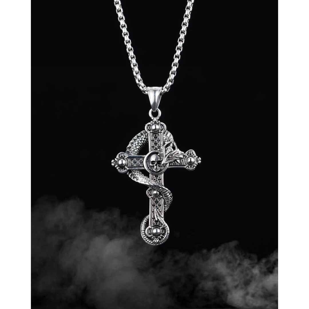 欧美新款复古钛钢骷髅头十字架吊坠个性嘻哈盘龙男项链