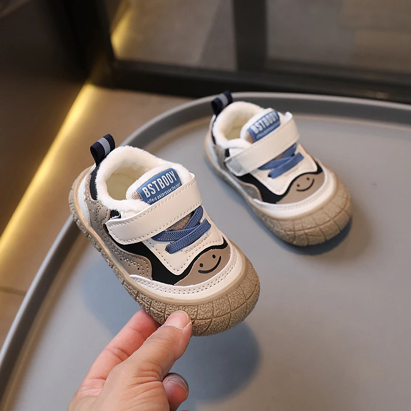 冬季宝宝学步鞋软底加绒1岁2女男婴儿鞋子防掉男童棉鞋秋冬二棉