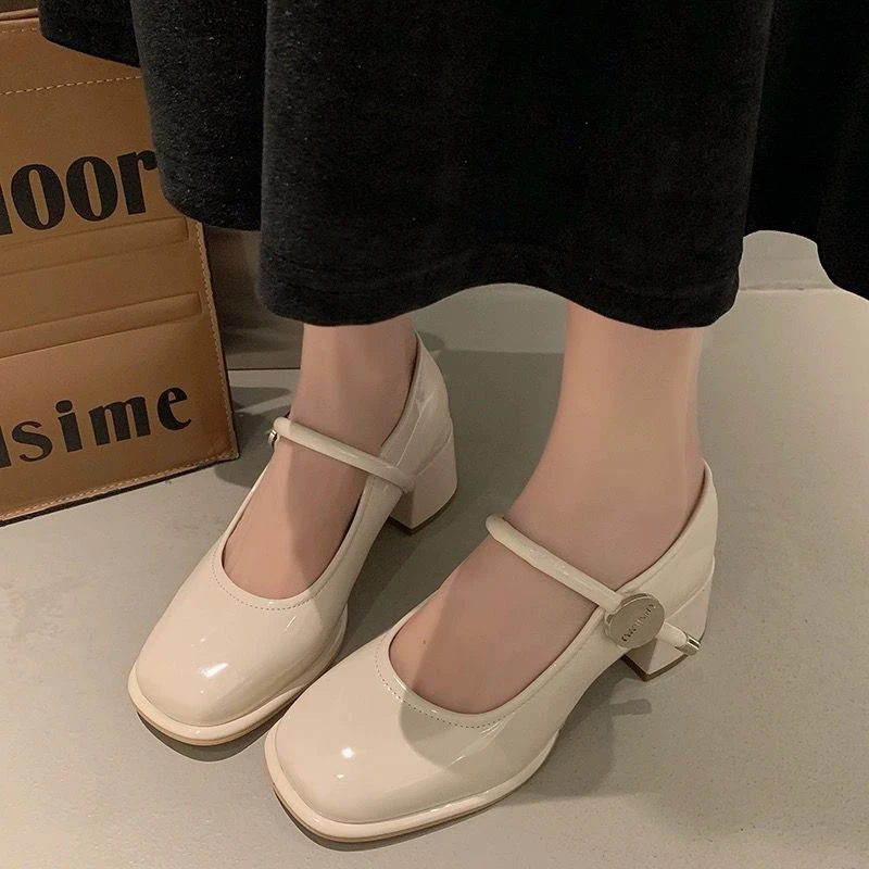 8806圆标法式中跟玛丽珍单鞋一字扣带高跟鞋漆皮亮面时尚百搭女鞋