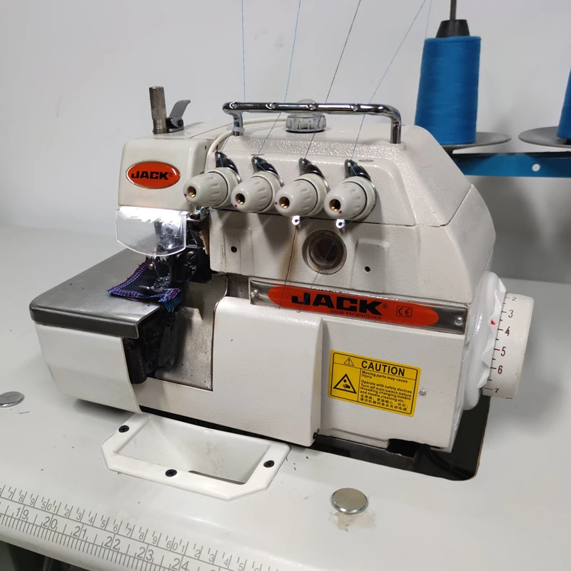 杰克747D直驱三四五线锁边机拷边机家用工业缝纫机厚薄通吃