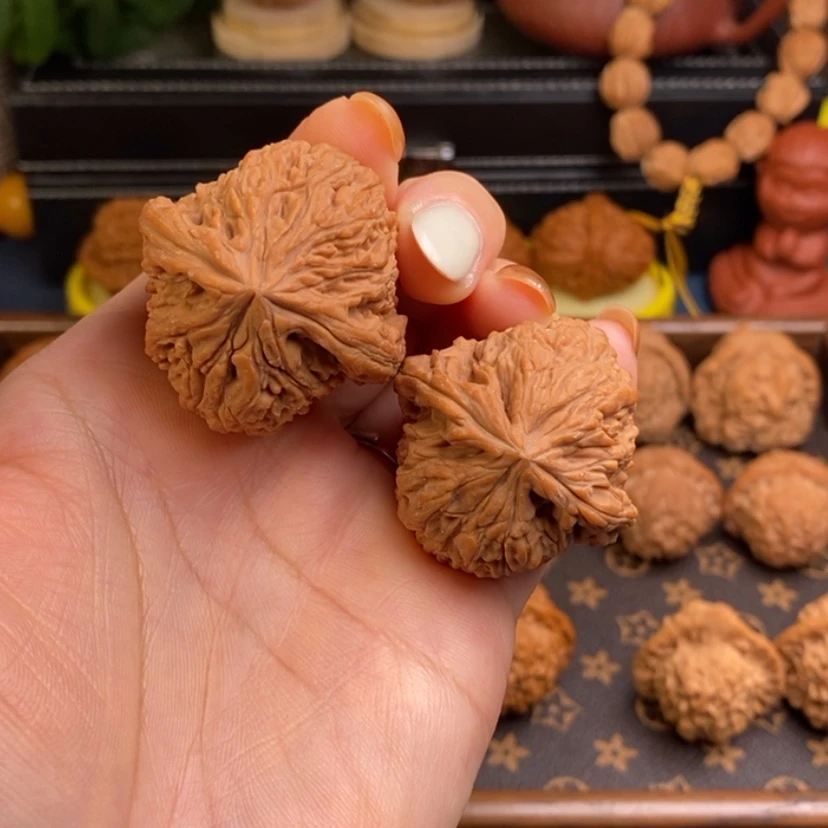 【闪购商品】文玩核桃把件高炮南疆石39