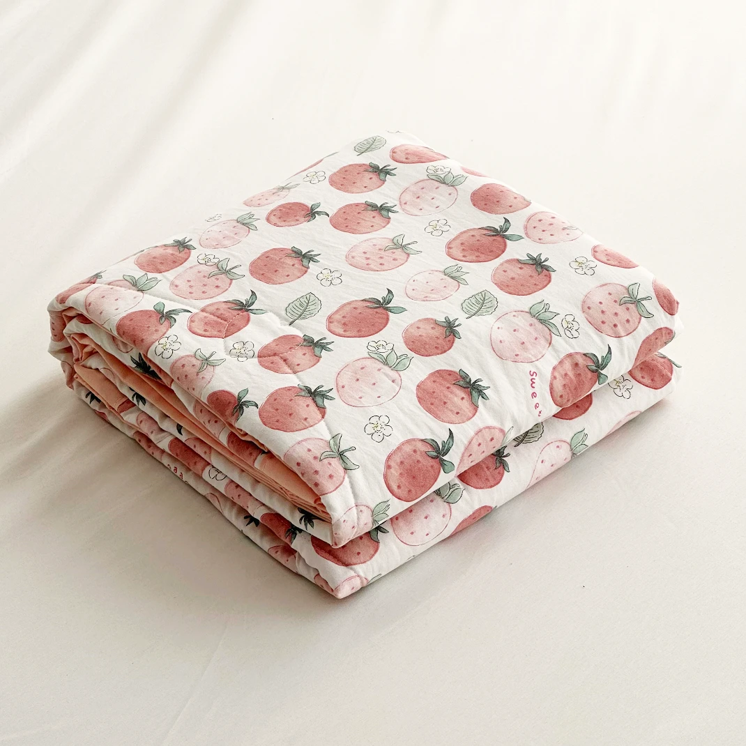 【京かわ会社】四季通用水洗棉午休空调被 150*200cm 微笑草莓
