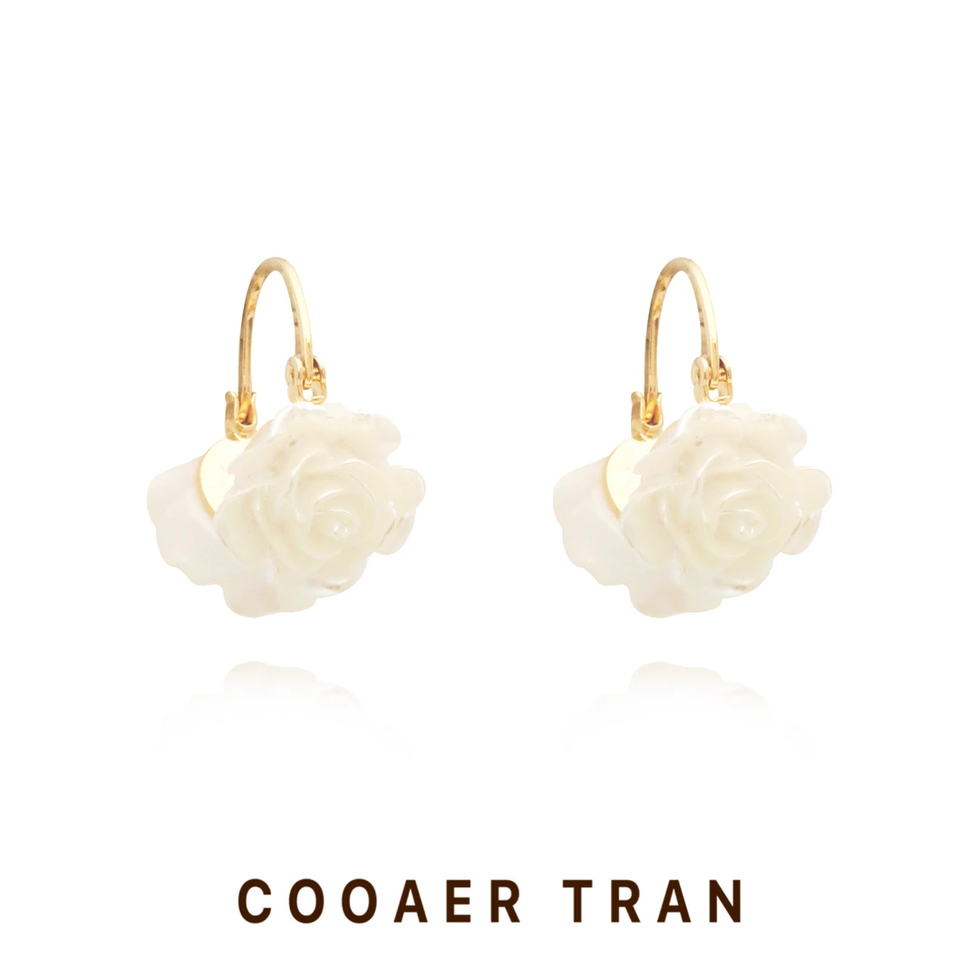 铜合金耳饰 【森茶】时尚气质简约百搭小众精致温柔花花耳饰RH7635#