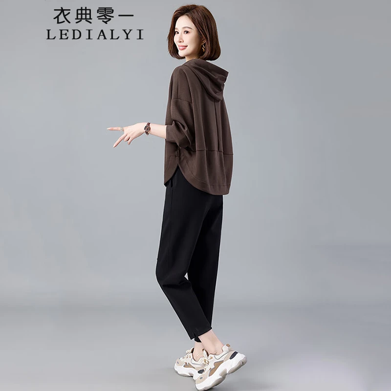 时尚洋气卫衣休闲运动服套装女两件套2025春秋季女装新款中年宽松