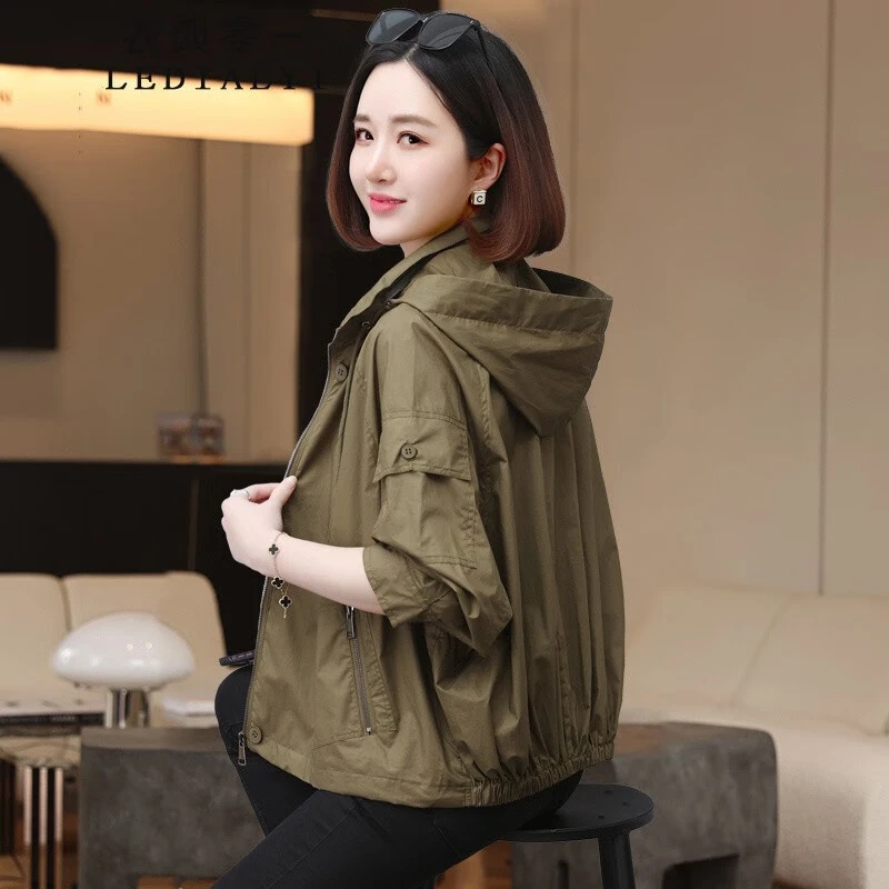 春秋季女装时尚百搭休闲宽松中年小个子短款上衣女外套风衣夹克