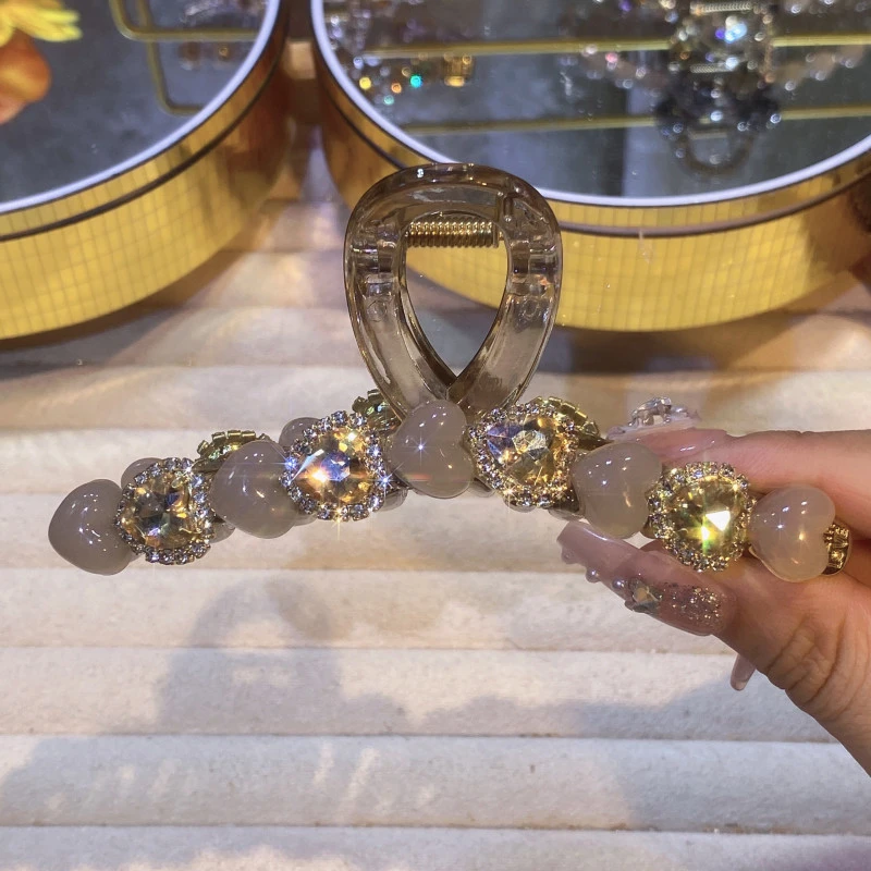 A1078新款桃心水晶珠珠轻奢精致百搭抓夹后脑勺盘发夹