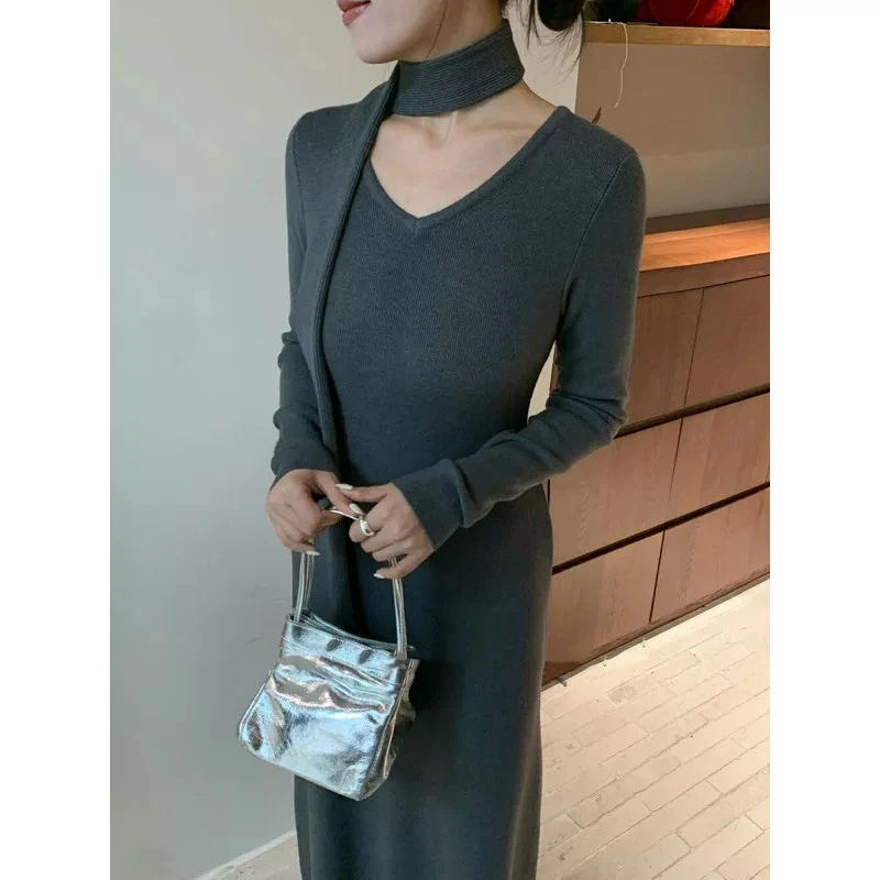 【ZZ严选】6639气质高级感飘带针织连衣裙女法式小众外穿小妈长裙