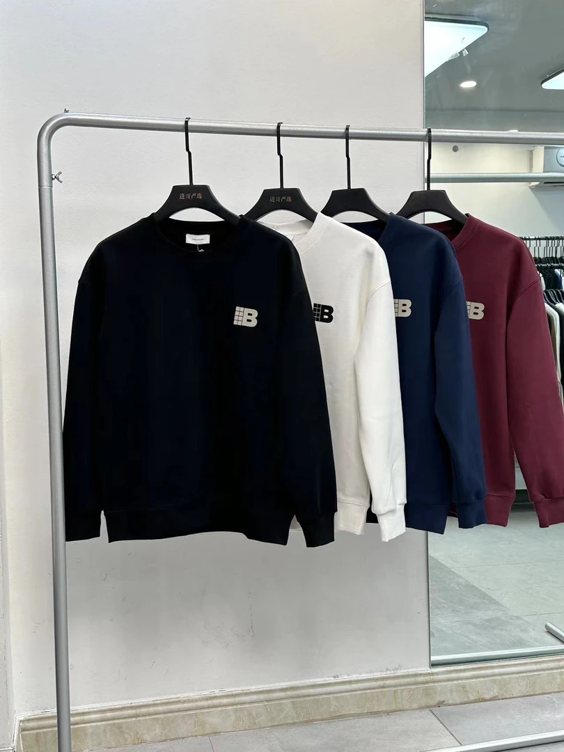 实体店断码孤品卫衣叫到名字的去拍