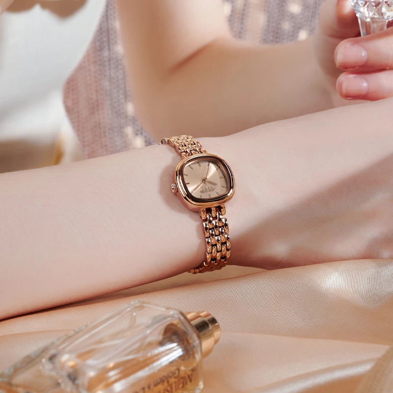【品牌正品】手表女名牌正品2025新款爆款高颜值小巧防水轻奢女表