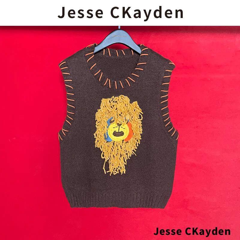 编号53  棕色温柔风针织女流苏毛衣设计感条纹上衣DP4976