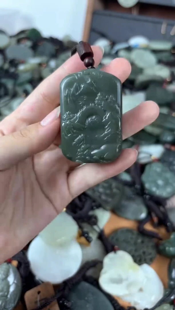 【闪购商品】和田玉颈饰未镶嵌1