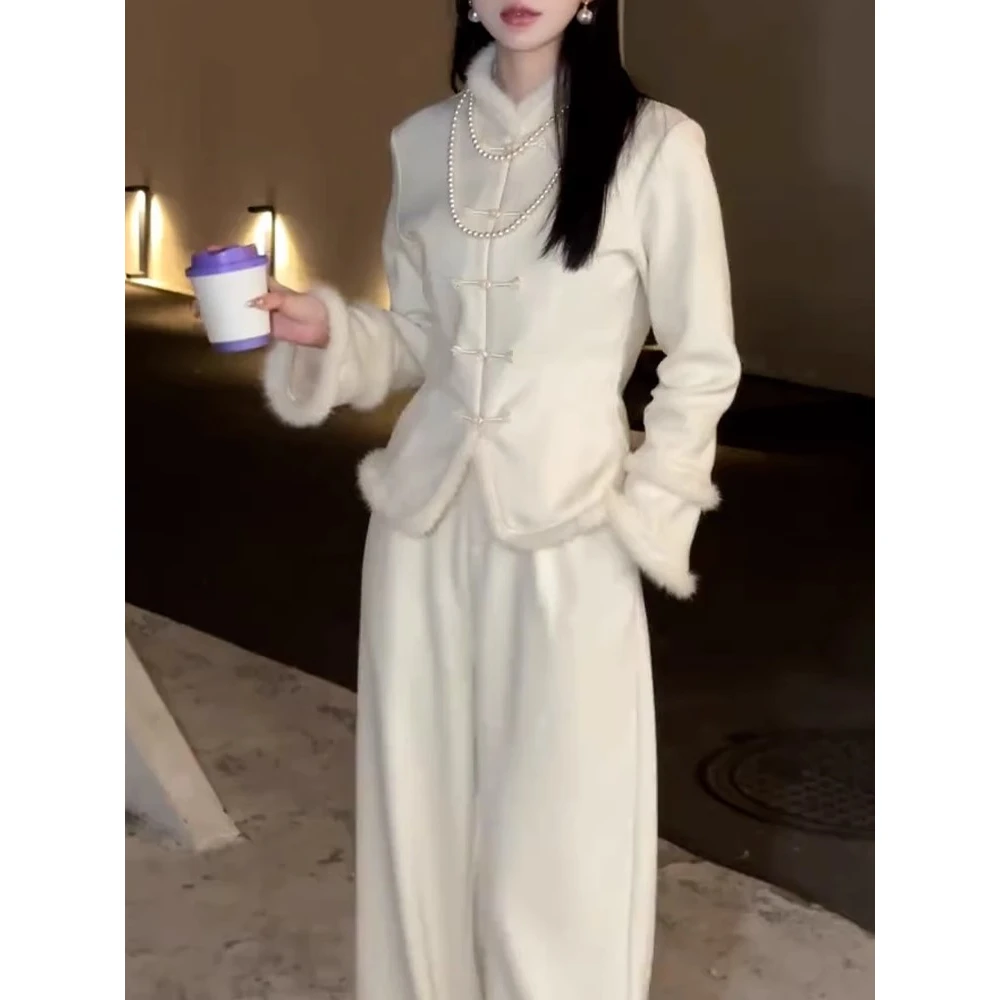 富家千金高级感穿搭新中式国风白色盘扣毛边衬衫两件套装裤女秋冬