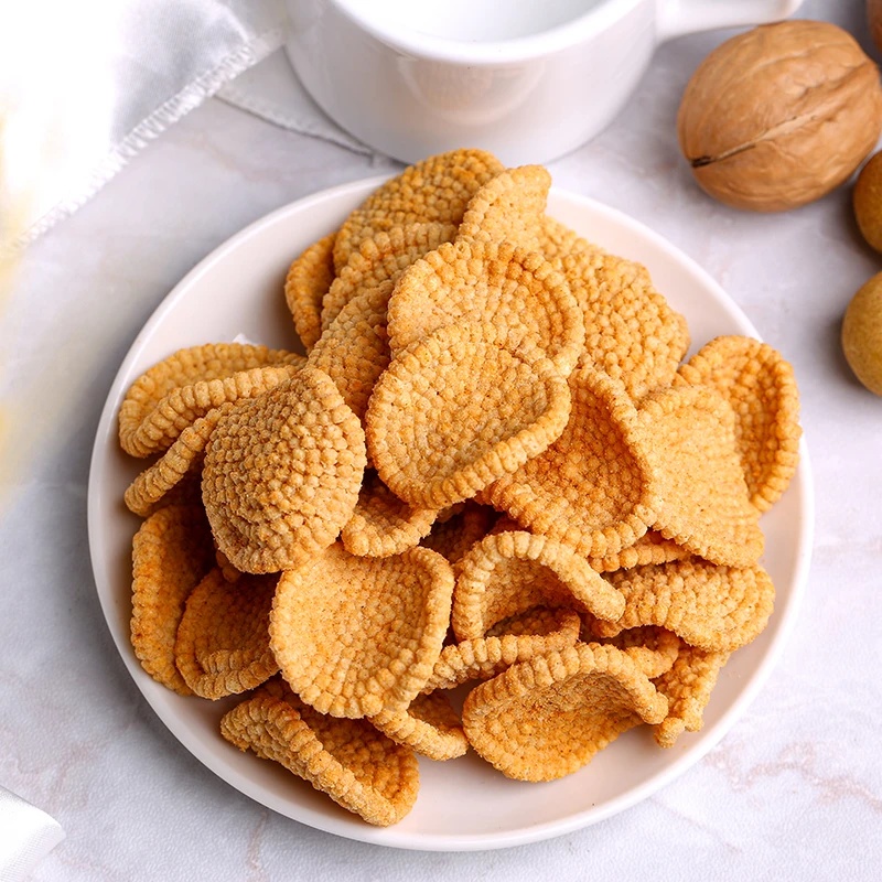 雪童香脆小米煎饼锅巴散装膨休闲小吃零食办公室餐厅火锅酒吧ktv