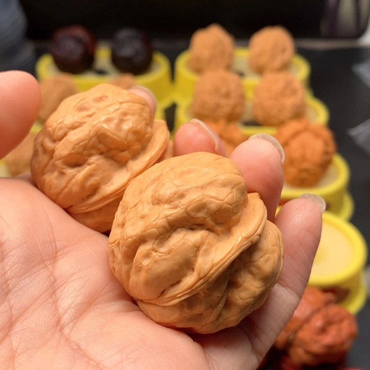 桃核把件文玩核桃18