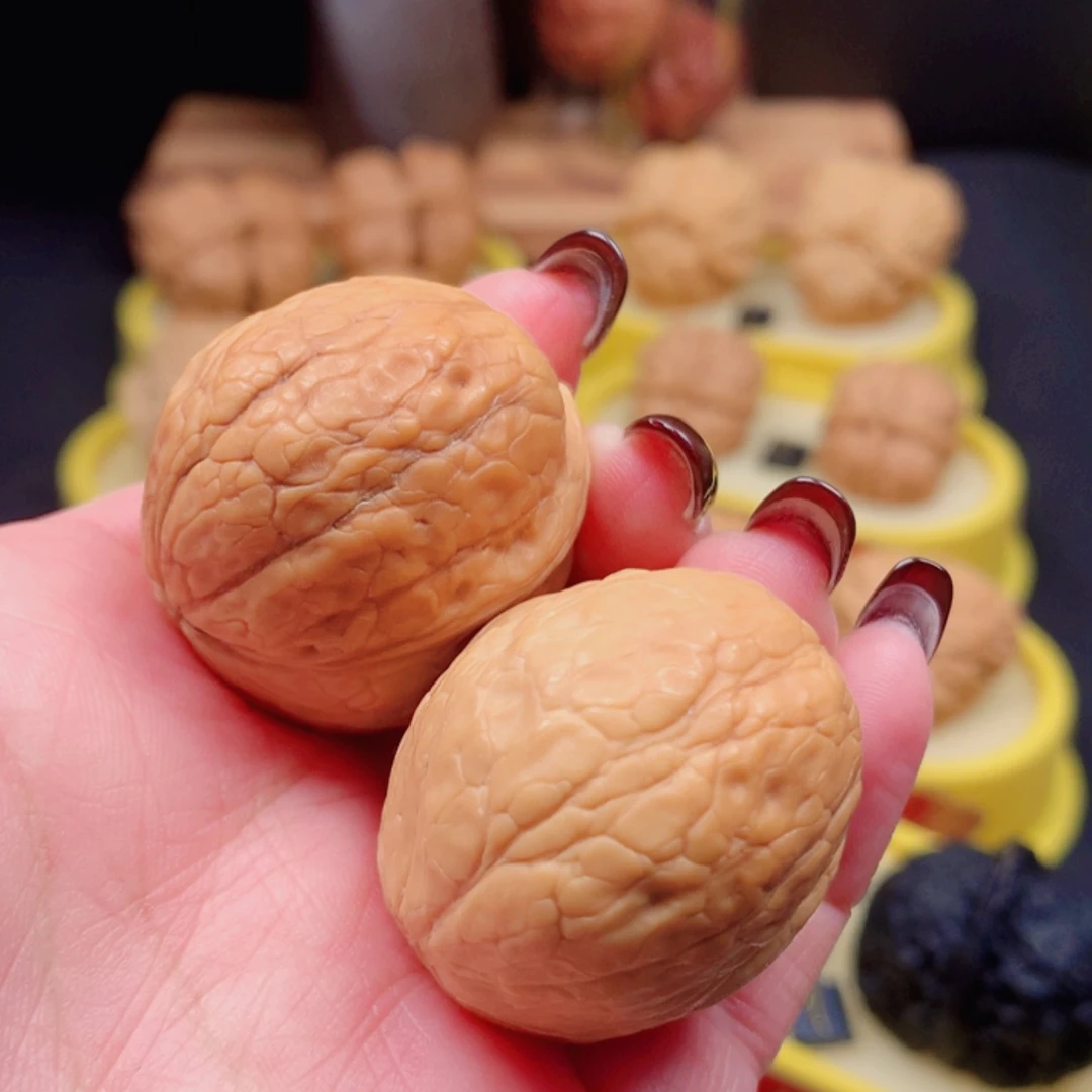 【闪购商品】桃核吊坠