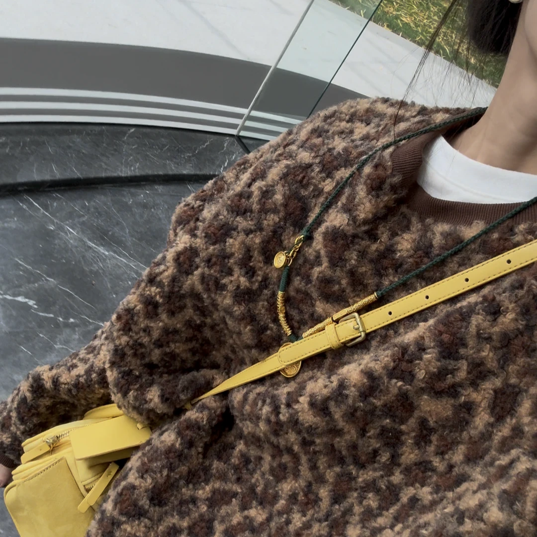 李豆儿 小众设计 豹纹圈圈毛 加绒加厚 单穿 套头卫衣