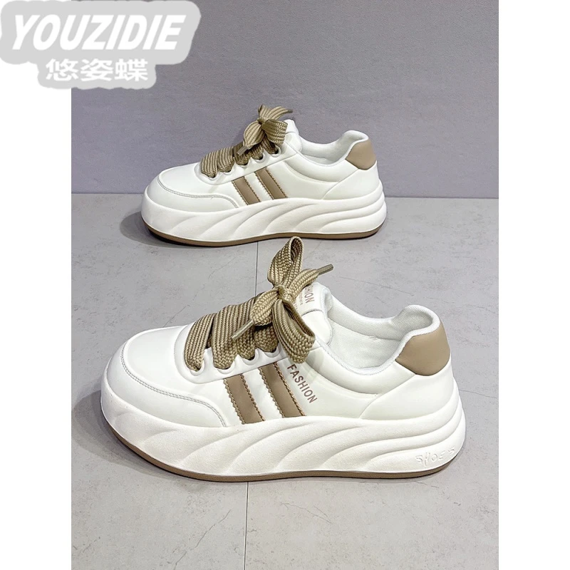 厚底面包鞋女2025春秋新款时尚百搭圆头系带女鞋学生休闲运动板鞋