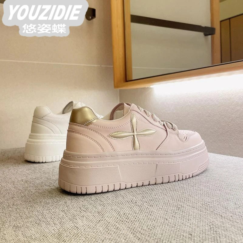 YOUZIDIE轻奢小众新款厚底小白鞋女休闲真皮板鞋百搭面包鞋