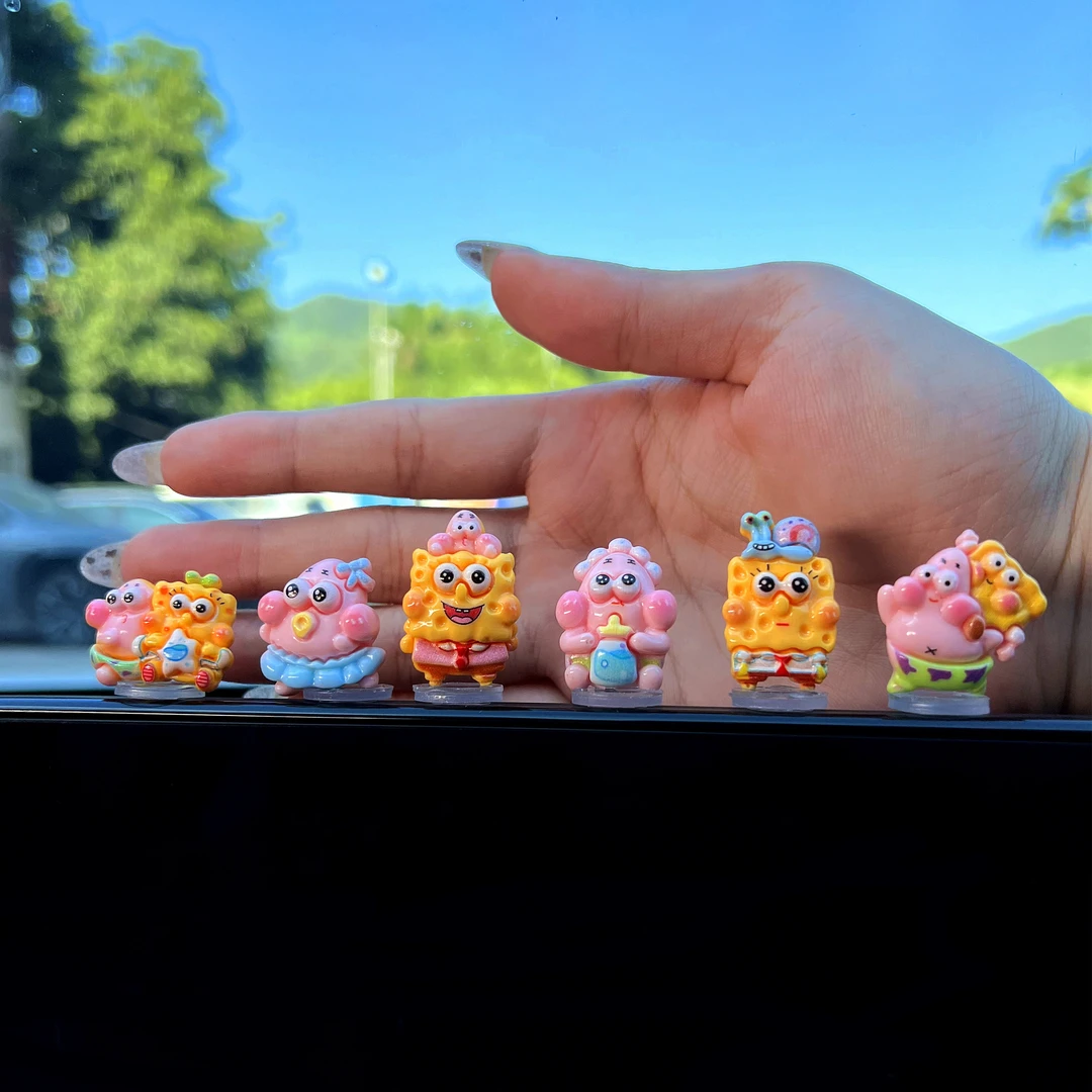 汽车摆件中控台副驾驶电动车创意海绵宝宝车内装饰用品车载屏幕