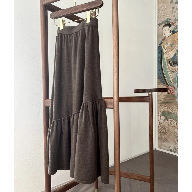 不喜欢穿裙子也会爱上！重工艺山羊绒大摆鱼尾裙子女R23067