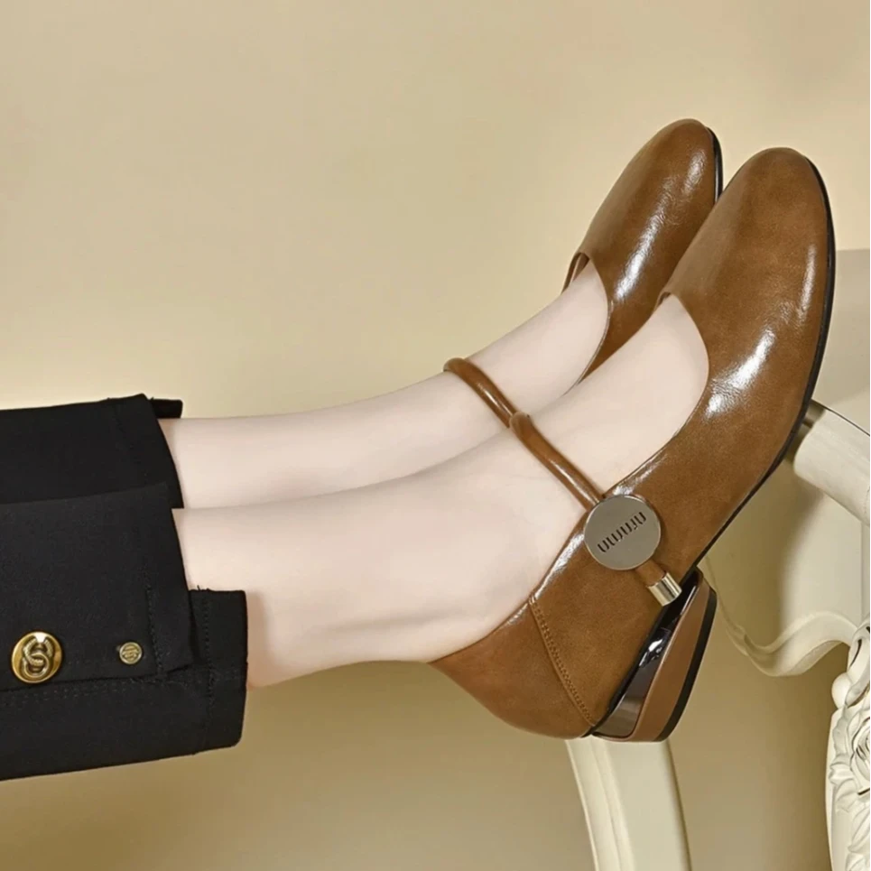 2025新款春夏季浅口平底单鞋女软底真皮女鞋棕色圆头皮鞋软皮瓢鞋