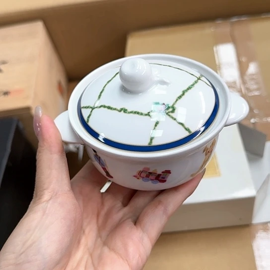 嗨****!瓷器。