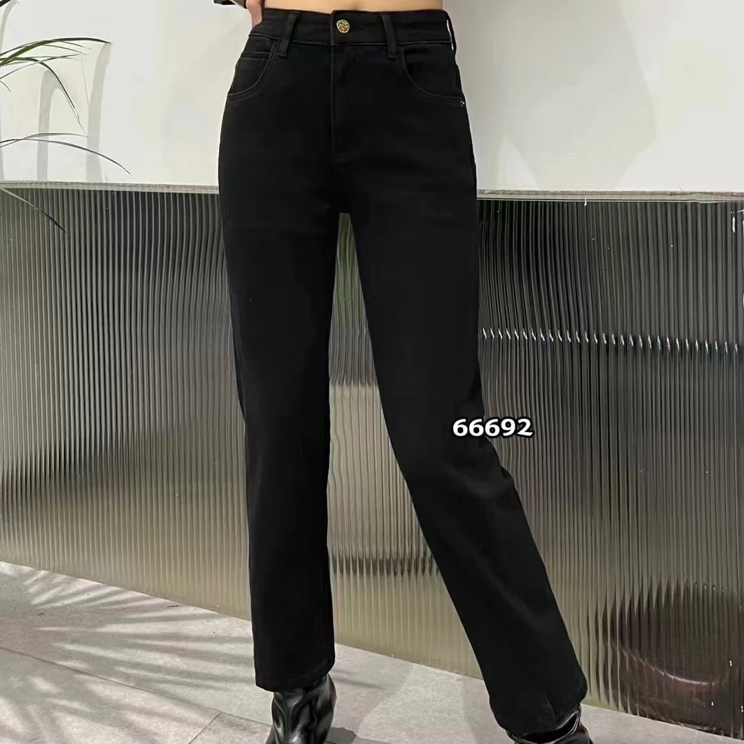 66692城中鸟2024秋季新款时尚百搭显瘦女黑色九分直筒烟管裤