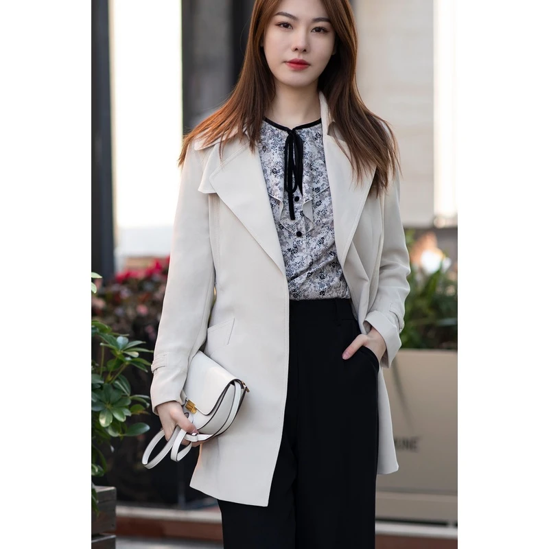 珂曼女装 秋季高腰系带纯色中长款通勤百搭外套风衣女专柜正品