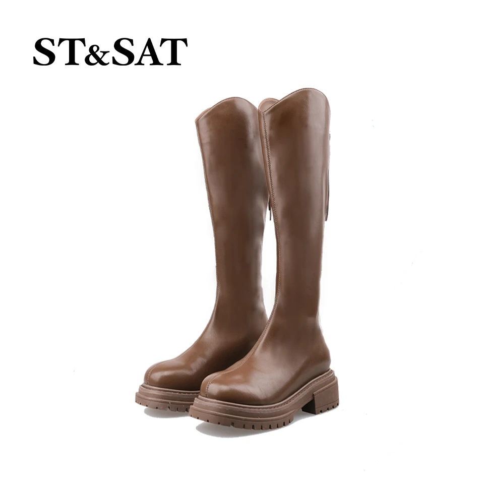 St&Sat/星期六反季爆款百搭复古高筒厚底圆头骑士长靴SS24119013