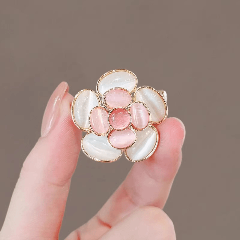 合金胸针 时尚小香风花朵胸针西装外套优雅胸花山茶花别针高档ins