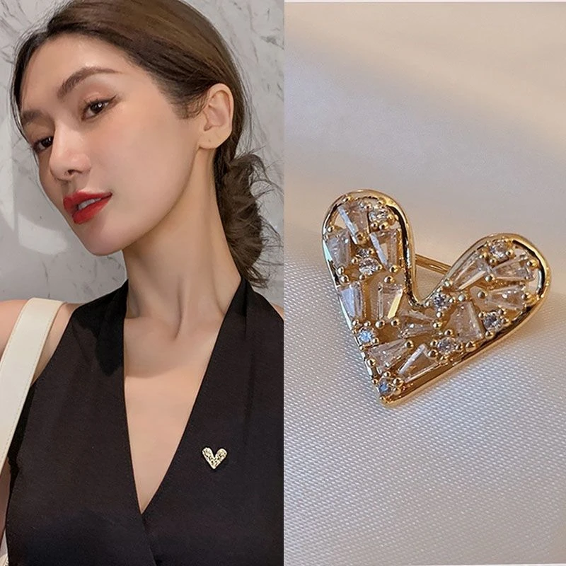 合金胸针 精致爱心别针时尚小众简约外套胸针防走光固定衣服百搭