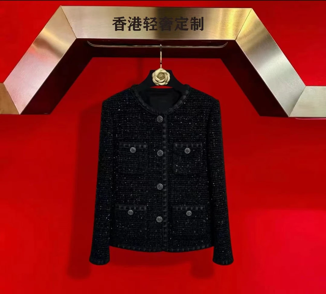 经典罗马绵羊毛小香风外套尊享夜莺满天星黑色小香风女装奢华系列