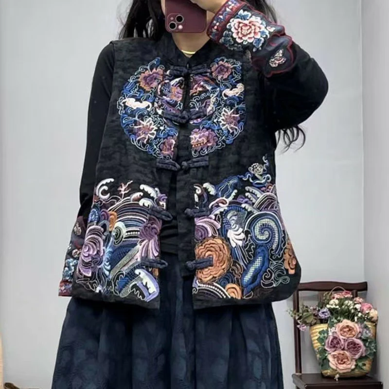 百搭网红少数民族风棉麻刺绣盘扣马甲马夹坎肩女中国风绣花复古