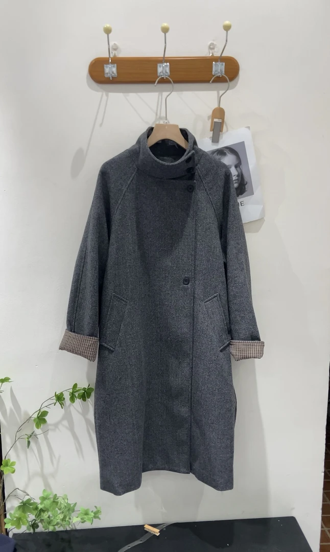 高端设计感中长款过膝大毛呢外套
