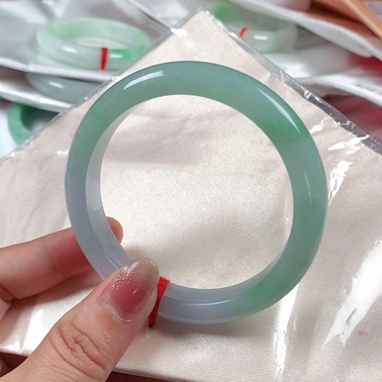 翡翠手镯未镶嵌58圈0014