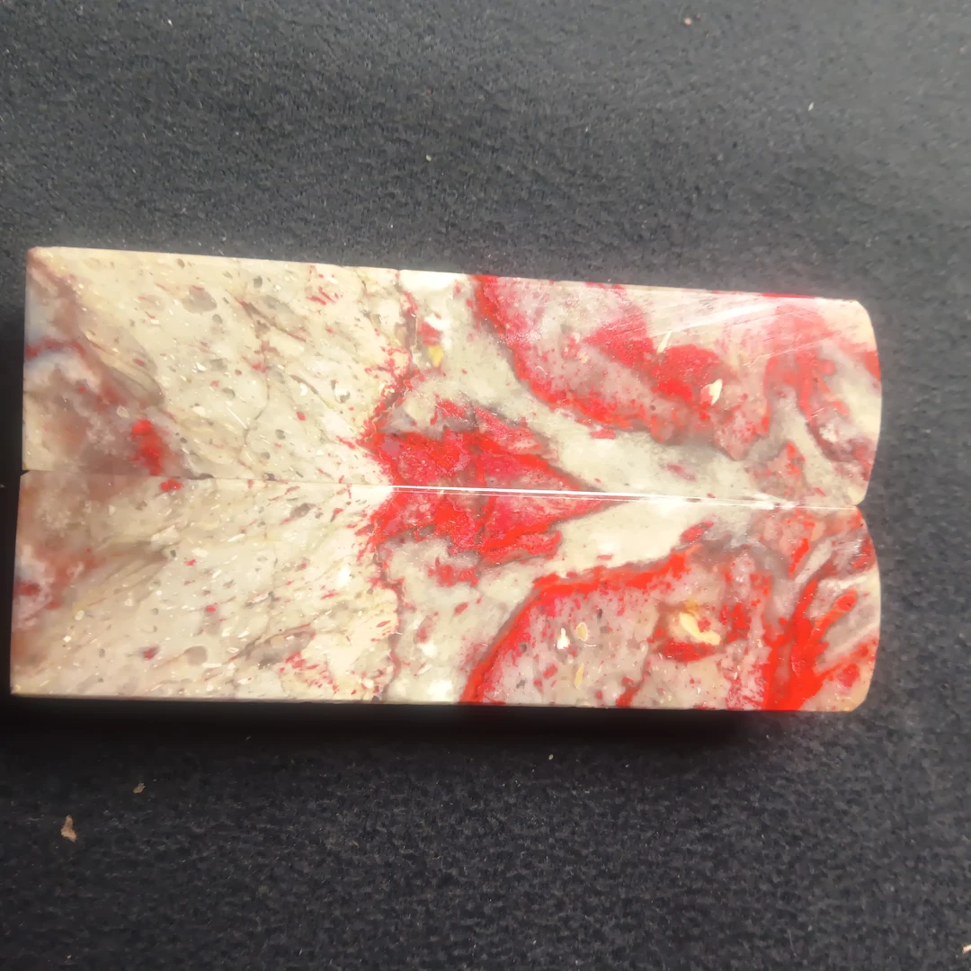 昌化鸡血石印章一对