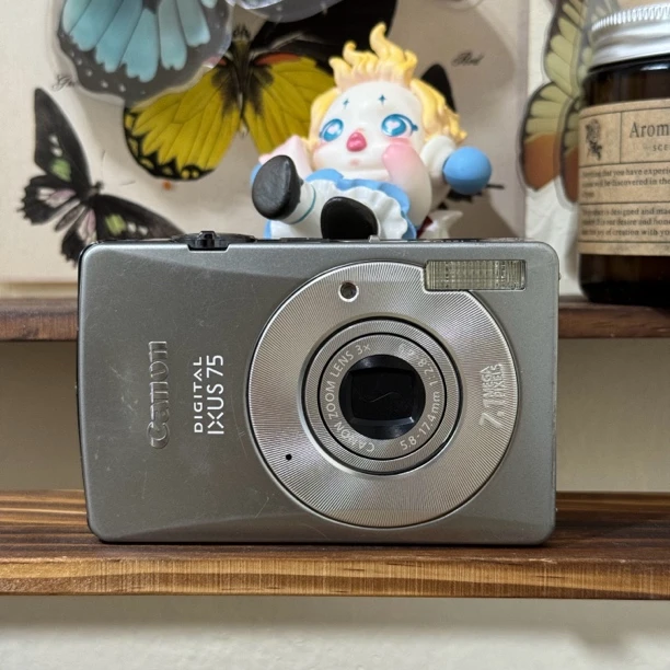 9新 Canon/佳能 佳能IXUS75 710w像素3倍光学变焦售出no退no换