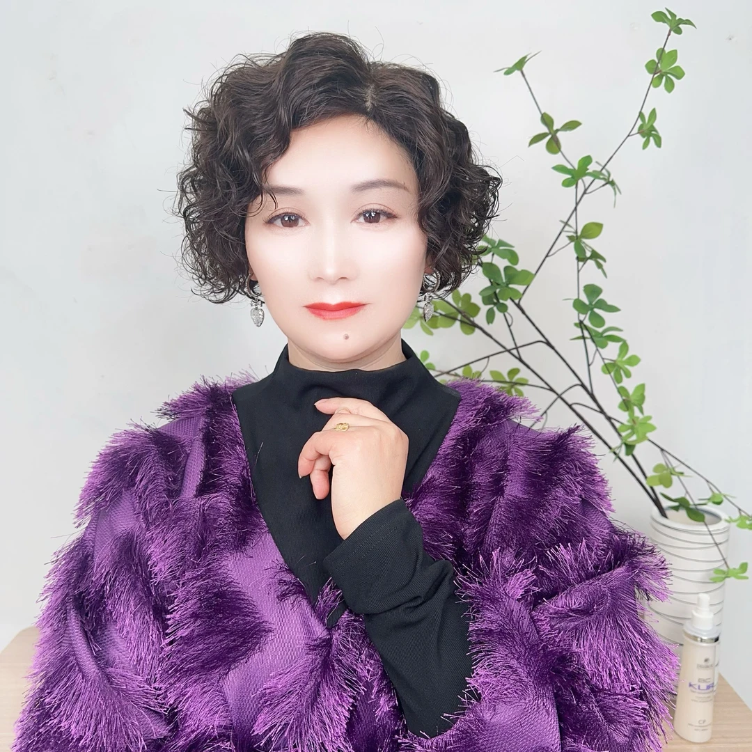 婉贵人轻薄透气自然逼真头皮手织真发女士贵气时尚羊毛卷发头套款