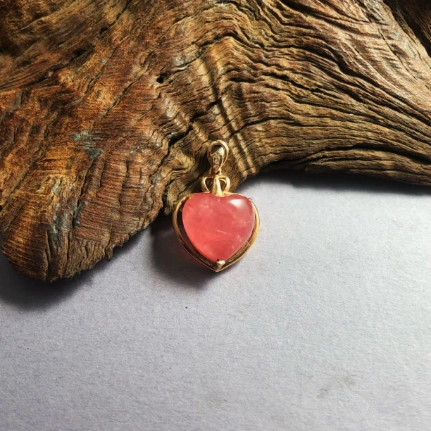 【耿总】天然红纹石吊坠12+心型水滴18k多样发一DD559