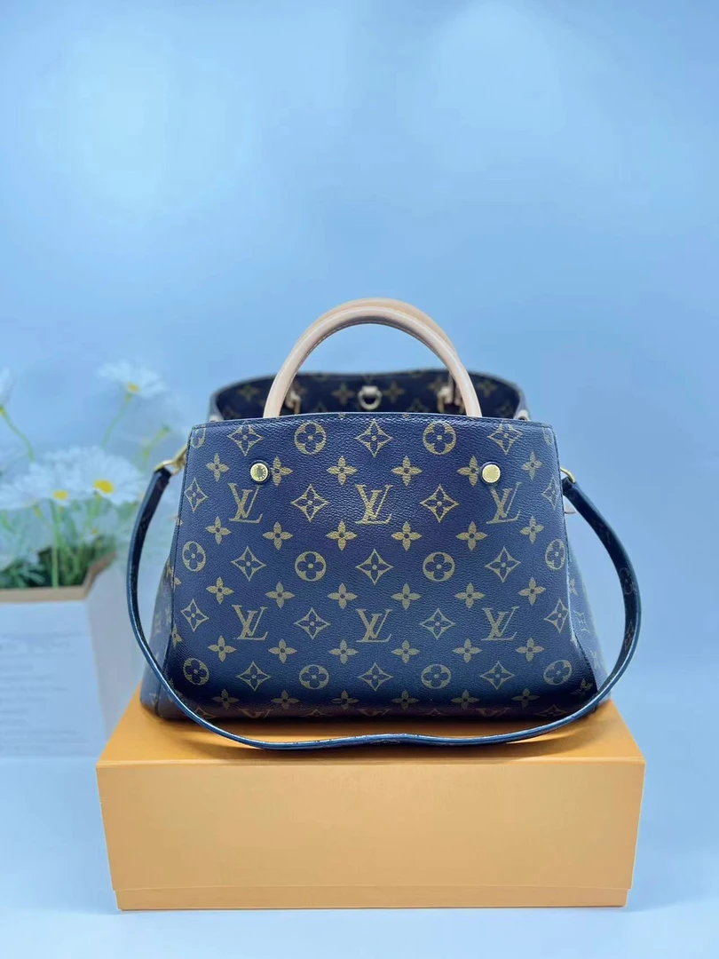 95新 LouisVuitton/路易威登 LV二奢妞妞/蒙田包/蒙田中号