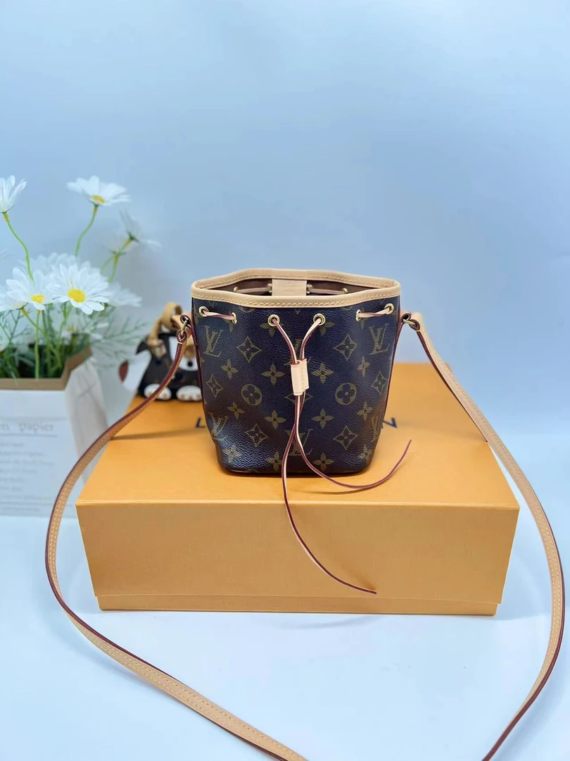 99新 LouisVuitton/路易威登 LV二奢妞妞/nano noe迷你水桶
