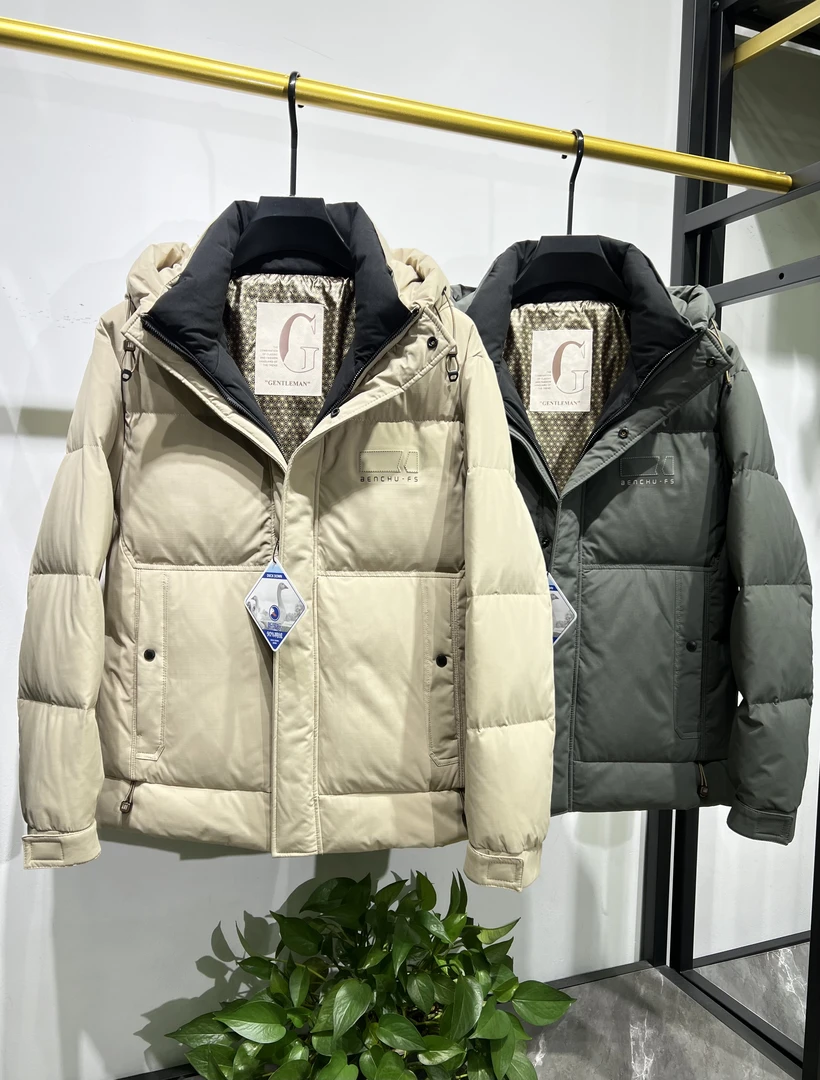 【清仓变现】加厚羽绒服男式短款防寒保暖防风连帽羽绒服外套