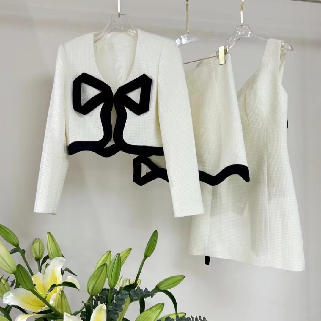 显瘦套装两件套气质小众设计师品牌蝴蝶结元素甜美温柔小香风