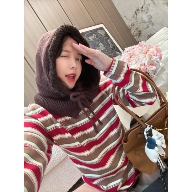 BETTER JOELAY-【晚风落叶】时尚美拉德围巾围脖一体针织连帽Z5112