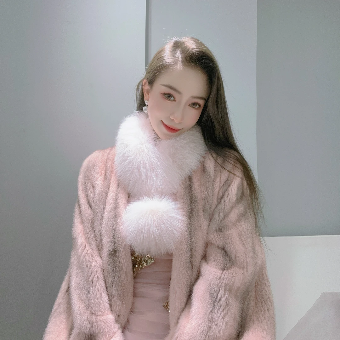 希屿  【狐狸毛介意掉毛慎拍】可爱洋气狐狸毛围巾